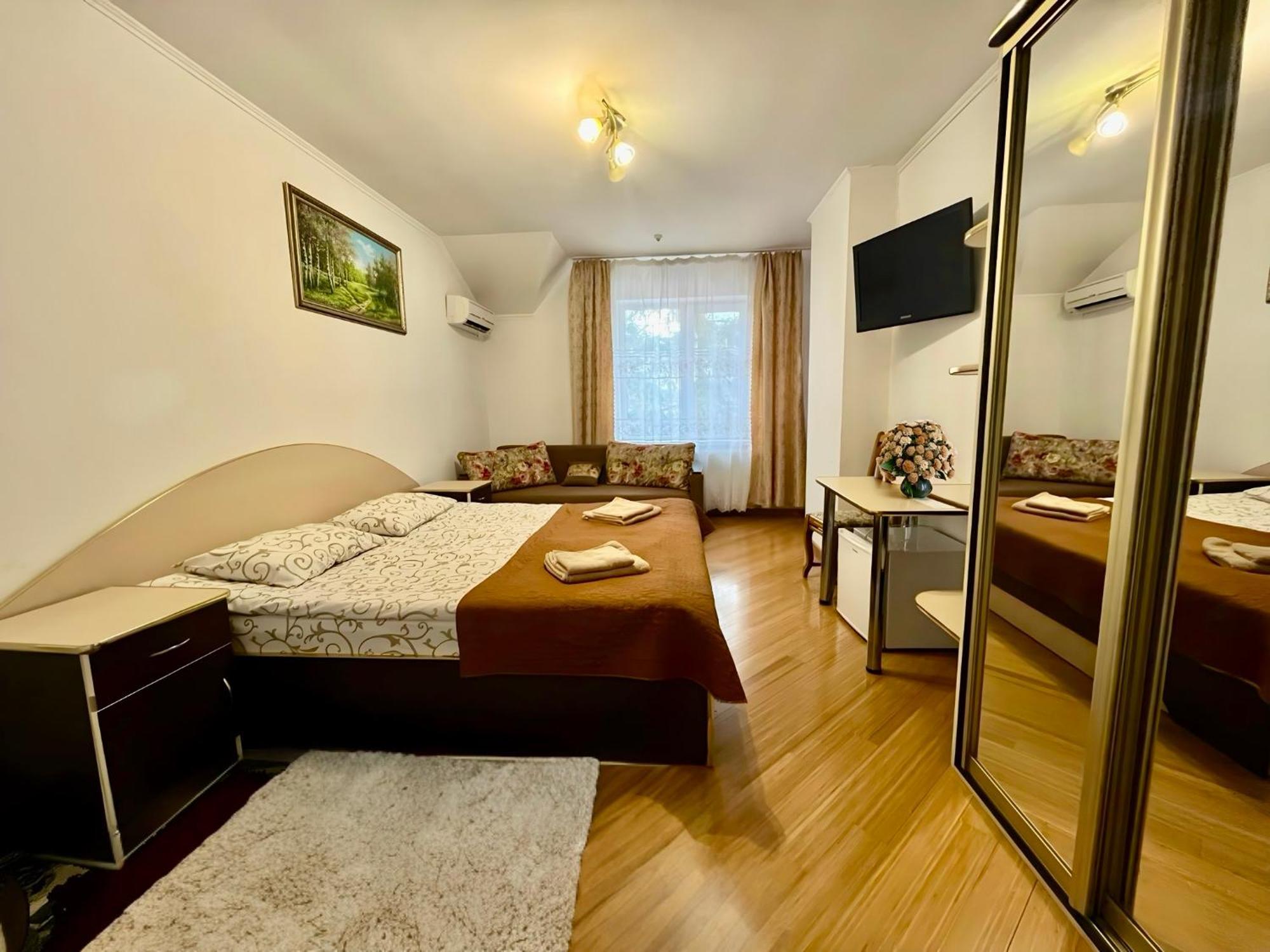 Hotel Domino à Berehove  Extérieur photo